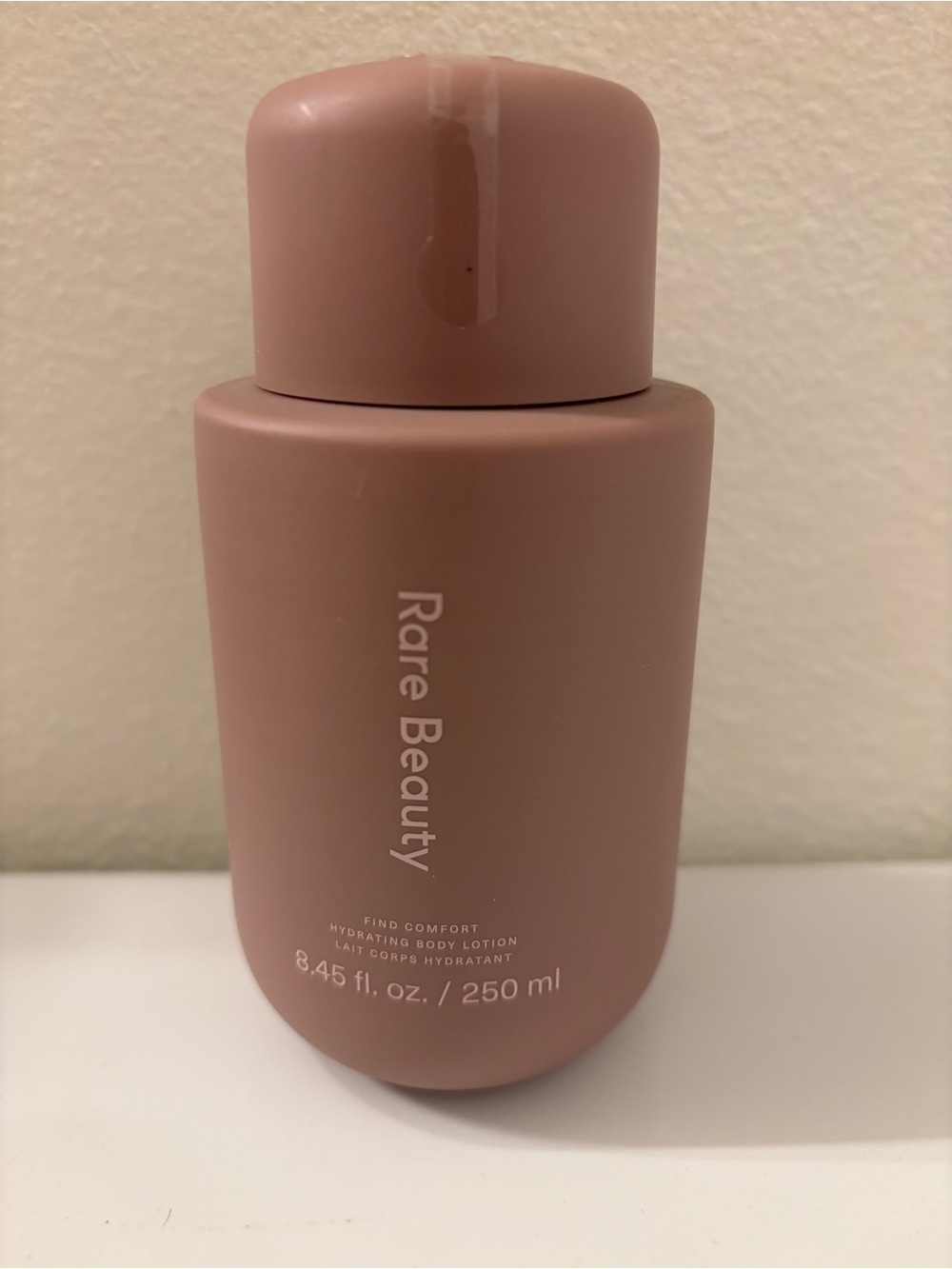 Rare Beauty Hydrating Body Lotion Find Comfort Hydrating Body Lotion - FULL SIZE